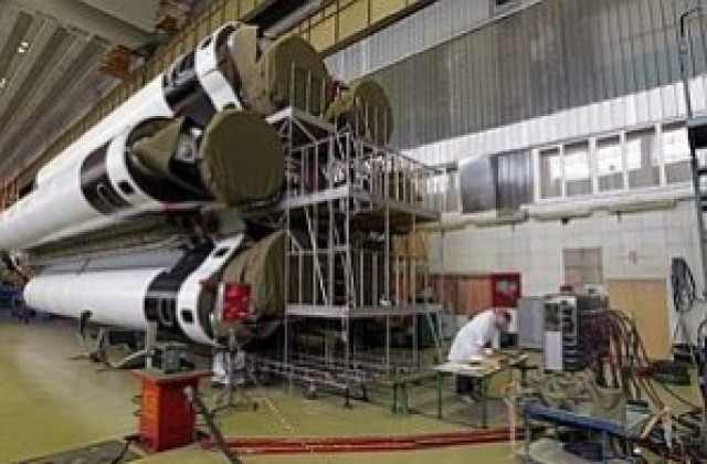 От Байконур изстреляха ракета Протон-М с американски спътник ВиаСат-1