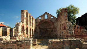 Девет партии сигнализират за шокиращо опорочаване на вота в Несебър