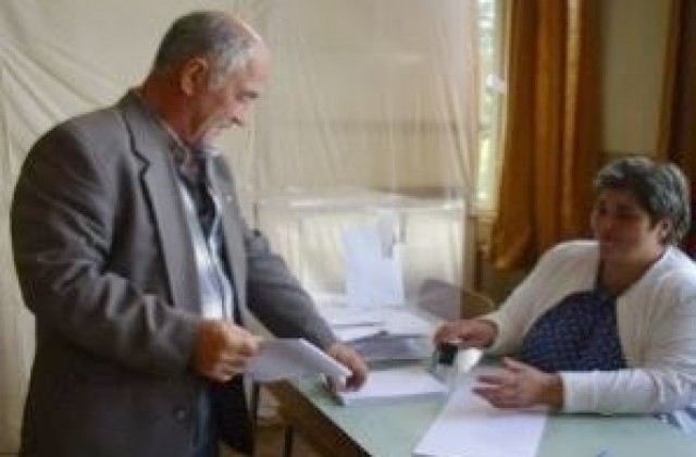 191 965 са гласоподавателите в Добричко за Президентски избори'2011