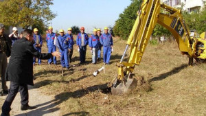 Започна строителството на детски и спортни площадки