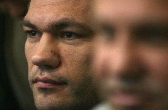 ВИДЕО: Страхотен успех за България: Първа титла за Кобрата на професионалния ринг!