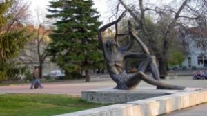 Двама столетника имат право на глас в Търговищко