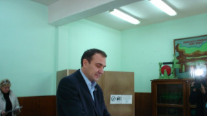 Гуцанов прогнозира под 50 избирателна активност