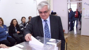 Доц Стойков Гласувах за ново настояще на Плевен