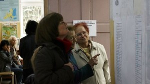 ОИК в Перник иска удължаване на изборния ден