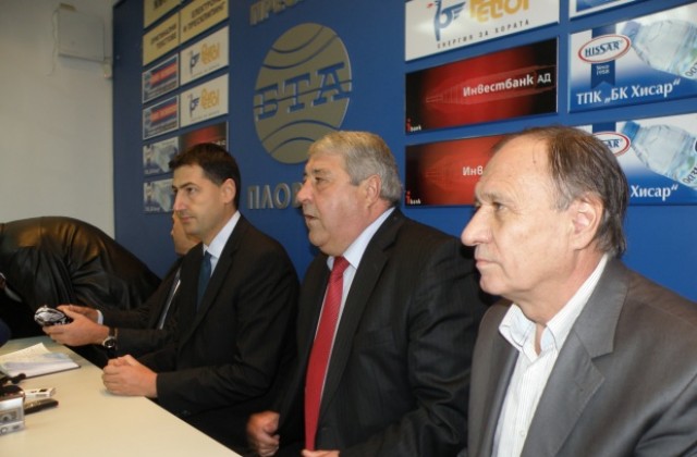 Сините и БЕС подкрепиха Иван Тотев