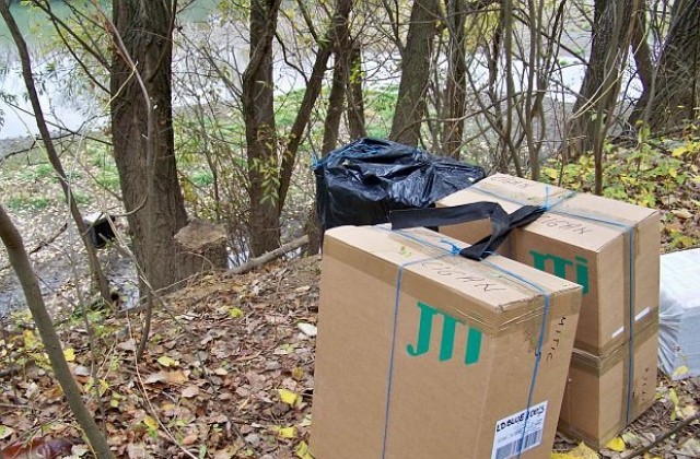 Гранични полицаи задържаха мъж с контрабандни цигари