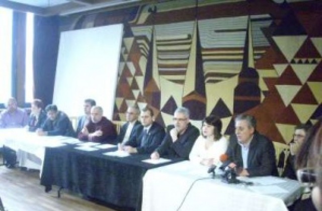 ОНБ не подкрепяли Веселинов