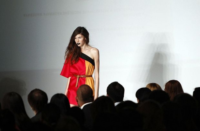 Ревю-спектакъл на подиума в Русия