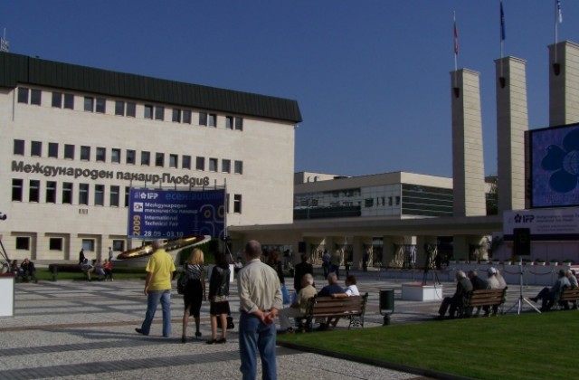Цяла железница сред експонатите на  „Булколекто“ в панаира