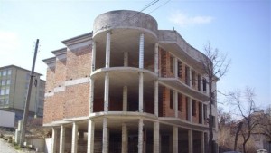 Броят на трудовите злополуки намалява