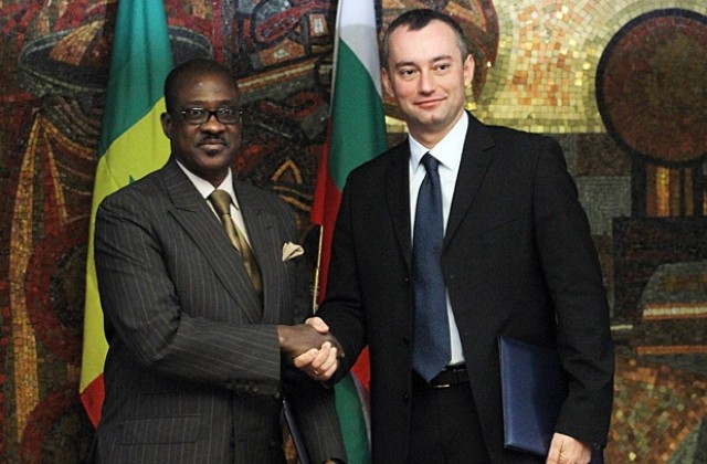 Външните министерства на България и Сенегал подписаха за политически консултации