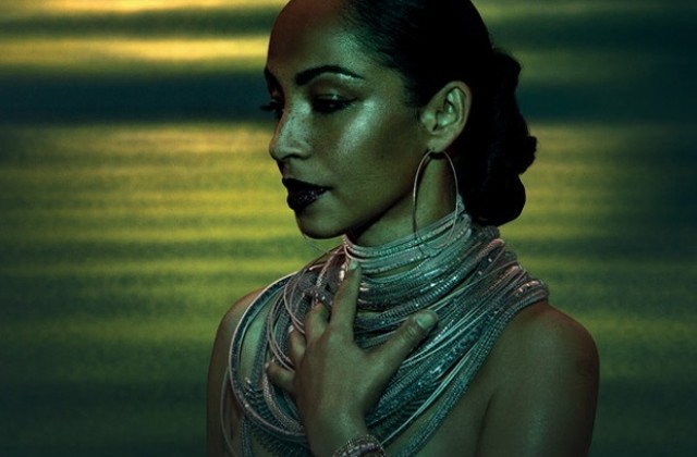Sade вече е в София