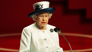 Кралица Елизабет коя е жената зад маската