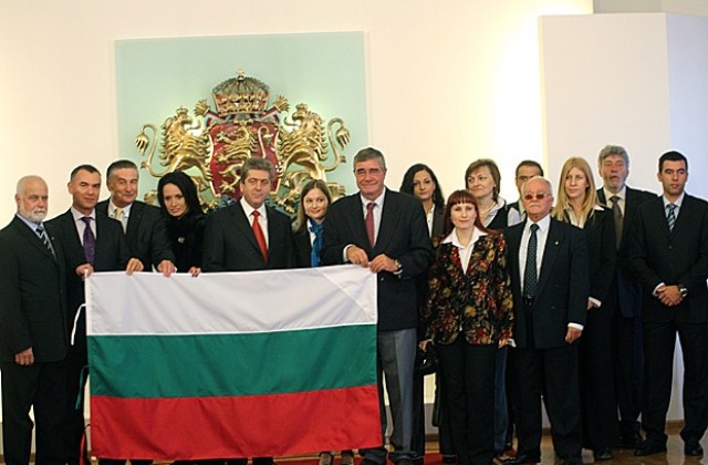 Първанов: Институциите са длъжници на експедицията ни в Антарктида