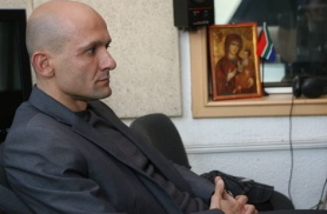 Милен Радуканов: Имам принципна договорка с Ботев, но не съм подписвал