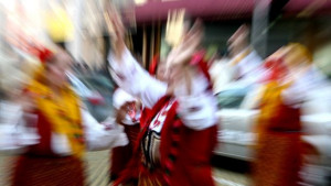 Флашмоб Голямо одеско хоро за Деня на бесарабските българи