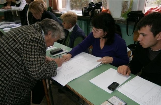 21 избиратели поискаха удостоверения за гласуване