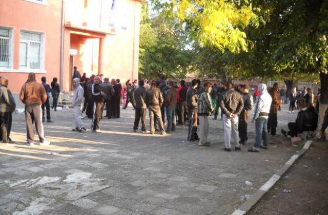 Сигнали за купуване на гласове са основните жалби от изборния ден в Сливен