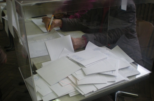 Над 65 % от гласувалите габровци подкрепиха Росен Плевнелиев