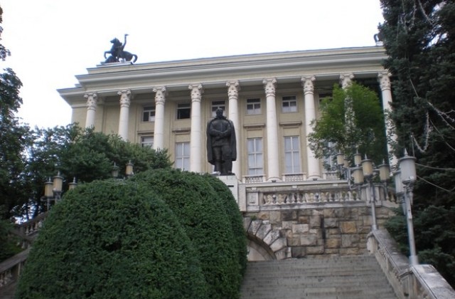 Стоян Цонев получи Априловската награда