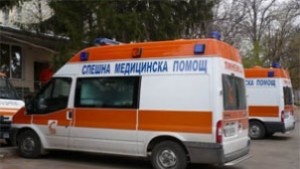 Баба удари бебе с ръжен