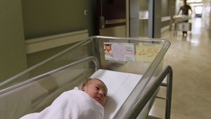 Откраднатите бебета на Испания и семействата които живяха в лъжа