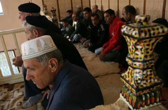 Мюсюлманите в България посрещат Курбан байрам