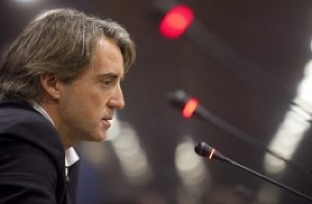 Манчини доволен от трудните три точки