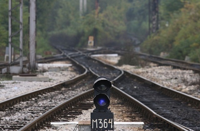 Ремонтират жп линията