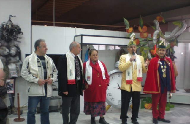 „ Животни и хора...хора и животни...” е темата на Карнавал 2012 г.