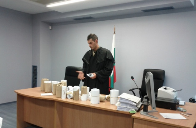 Намериха изгубени бюлетини по дело за касиране на изборите в Пловдив