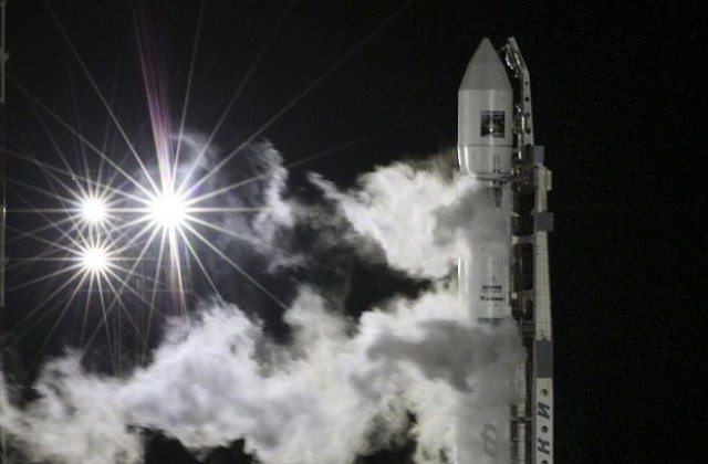 Шансове са установяване на връзка с Фобос-Грунт още има