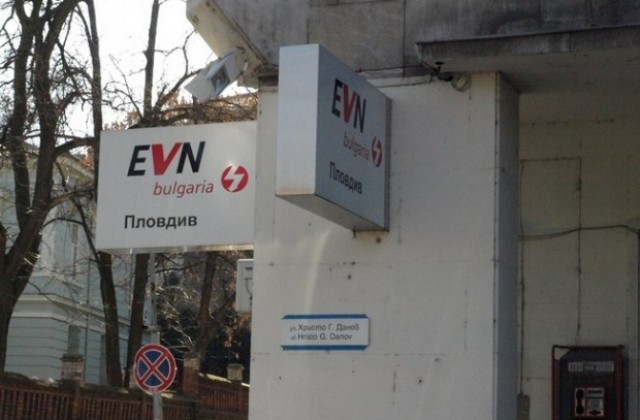 Бизнесът във Велинград блокиран - няма ток