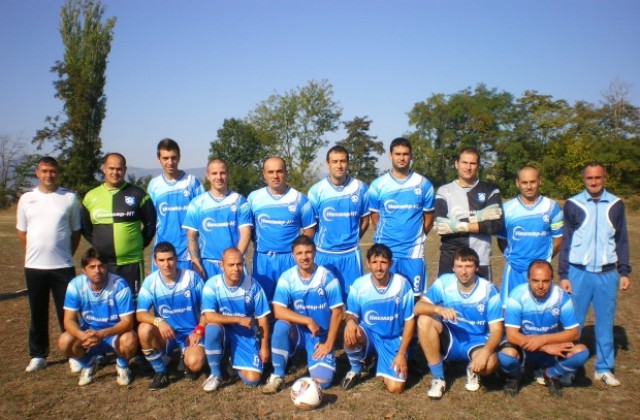 Сапарево води група Рила. Три отбора преследват Кюстендил