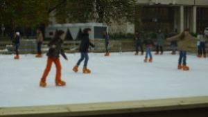 Ледена пързалка откриват в Русе