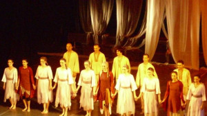 Нешка Робева представя нов спектакъл отново първо в Русе