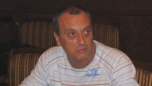 Румен Ангелов Безпринципните коалиции доведоха десницата до погром на изборите