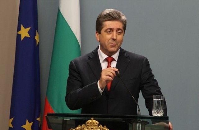 Колко “аз” имаше в следизборната пресконференция на Първанов