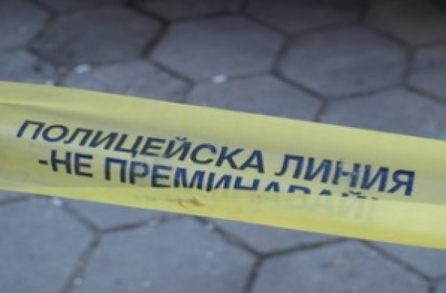 Петима изнасилиха 13-годишно момиче