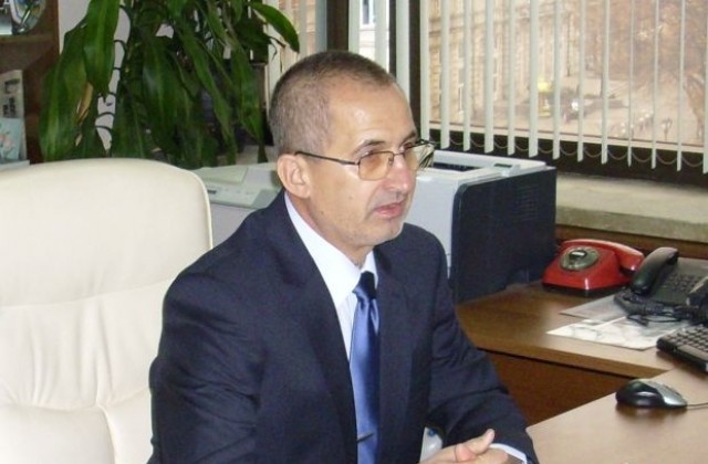 Новият областен управител беше посрещнат с хляб и сол