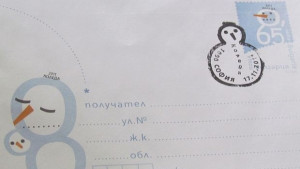 Снежен човек на пощенските пликове за Коледа