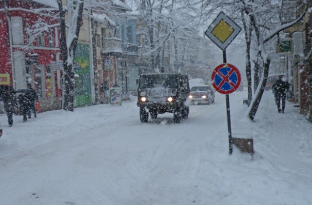 Н.Иванов: Първият сняг не би трябвало да ни изненада