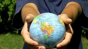 Със спектакъл учат деца да пестят вода и енергия