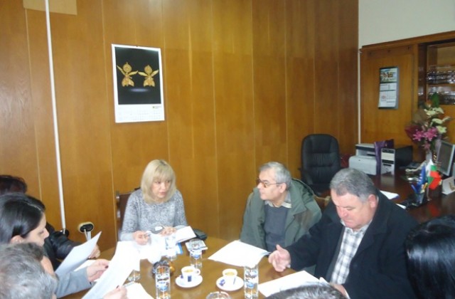 Първа работна среща на общинските съветници във Враца