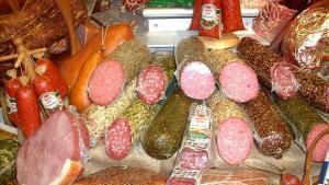 Мъж остава под домашен арест за кражба на две щафети