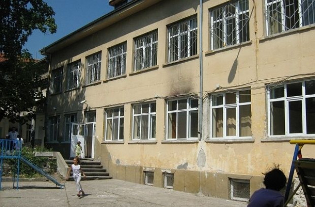 Втори скандален случай в дома в Асеновград, заключили  дете