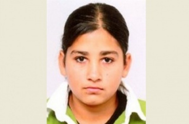 Момиче е в неизвестност от 26 дни, полицията го издирва