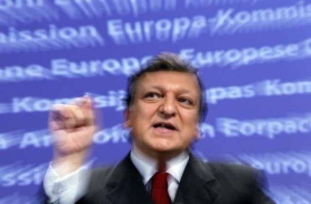 Барозу: Никой не бива да блокира дебата за еврооблигациите