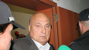 Цар Киро e болен преместиха го от килията в стационара